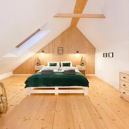 Chalet Prosportowek - - W Gorach Z Pieknym Widokiem